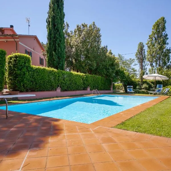 Podere Lo Stringaio, hotel v destinaci Fauglia