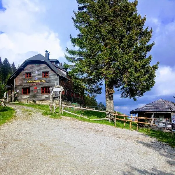 Mountain Lodge Smrekovc, hotel a Črna na Koroškem