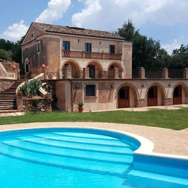 카스트로빌라리에 위치한 호텔 Agriturismo Fonte di Maroglio