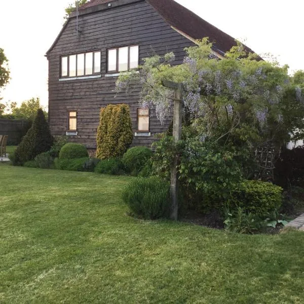 Heartwood Barn, hotel sa Ticehurst
