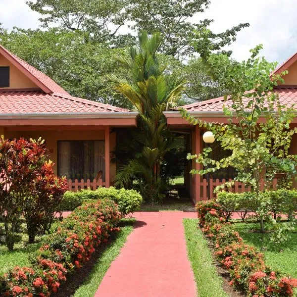 Hotel y Restaurante Las Tablitas، فندق في ألاخويلا