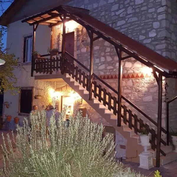 Casale delle ginestre., hotel in Castel Madama