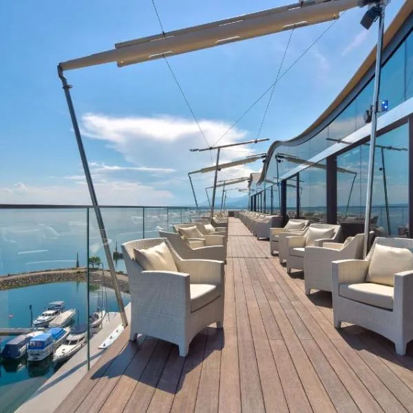 Hotel Beaulac, hotel v destinaci Neuchâtel
