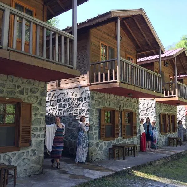 Mencuna Konaklari, hotell i Hopa