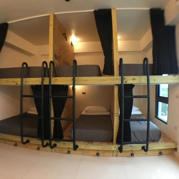 Wave backpackers, hotel v destinaci Toucheng