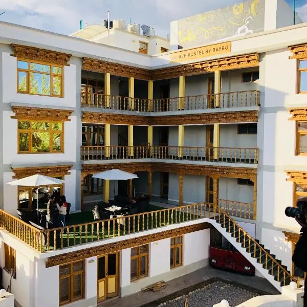 Ree Hostel, hotel v destinaci Léh