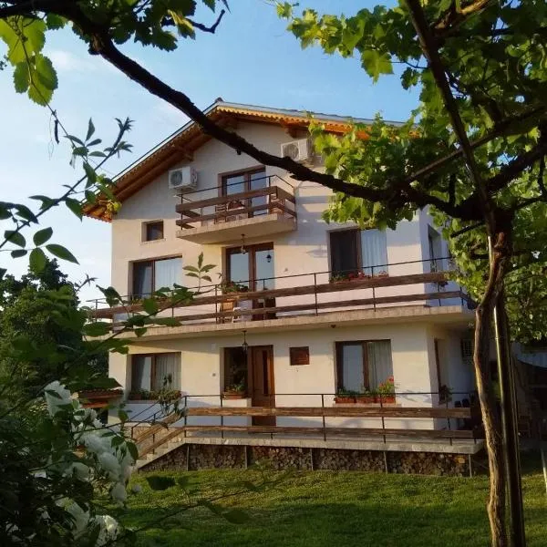 Guesthouse Argacho, hotel em Stob