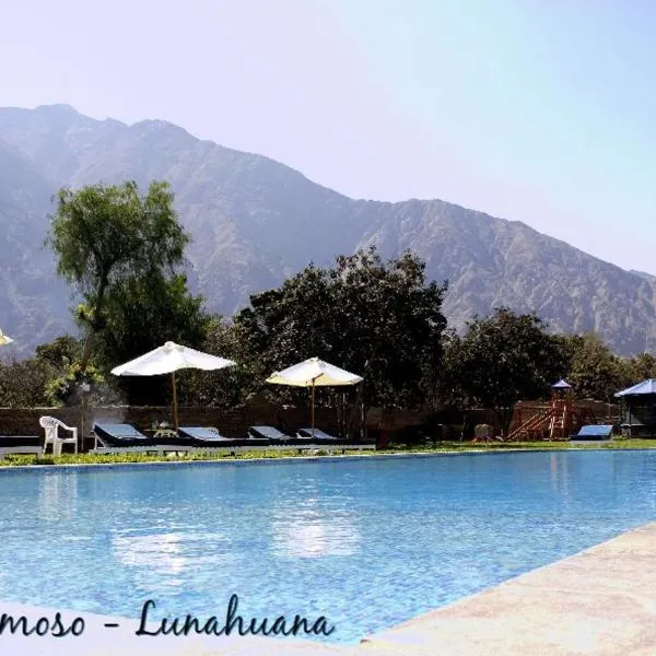 Hotel Vallehermoso Lunahuana, hotel v destinaci Lunahuaná