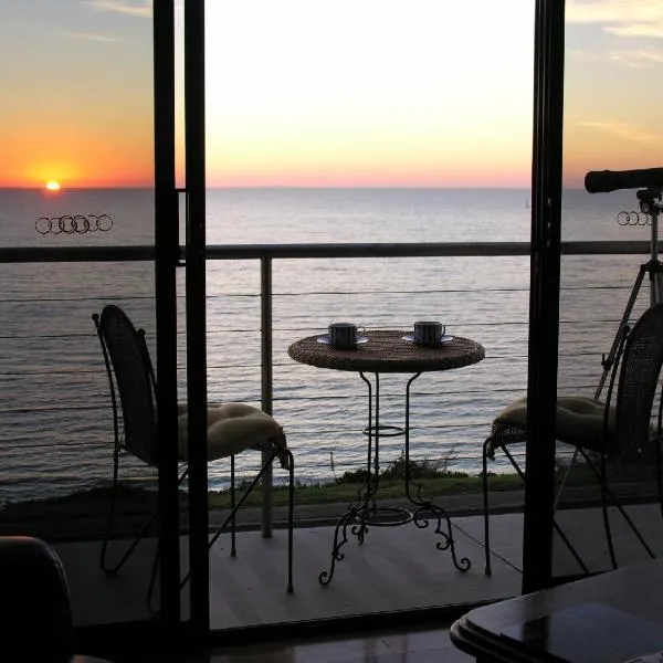 Clifftop Apartments Portland Vic, hotel in Portland