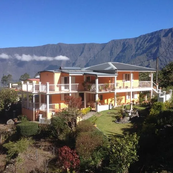 Les Begonias, hotel v destinácii Maison Henou