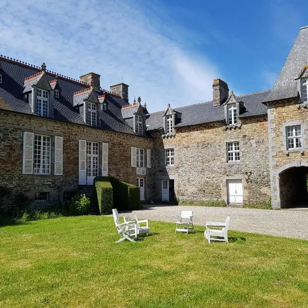 Domaine du Manoir de Vains、Vainsのホテル