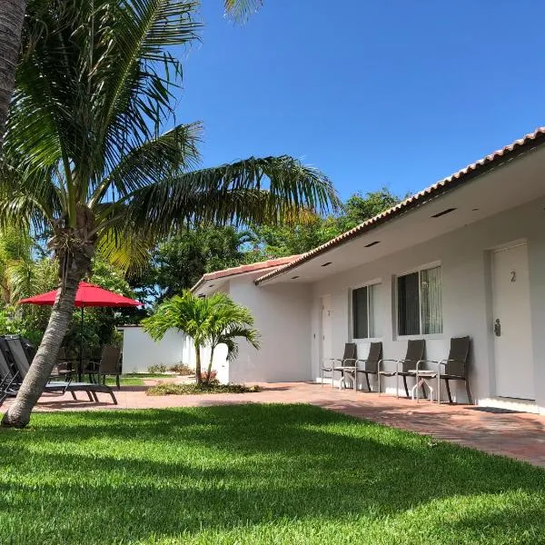 Elizabeth House Inn, hotel v destinaci Deerfield Beach
