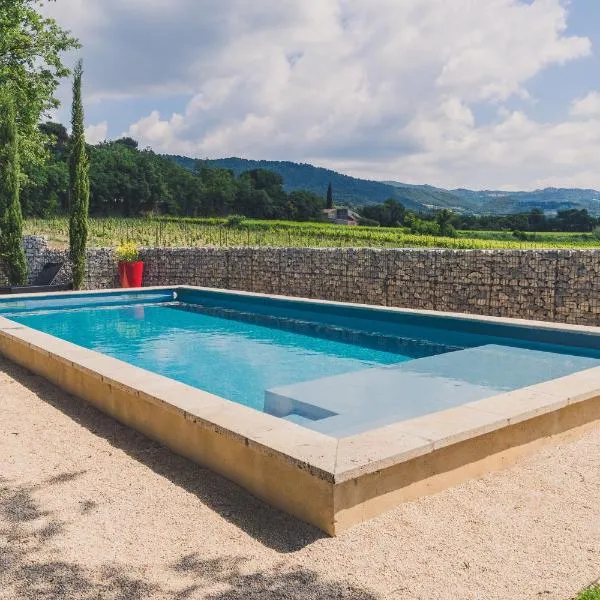 Maison Sadina, ξενοδοχείο σε Seguret