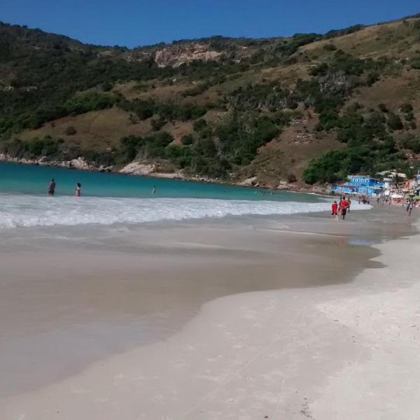 Prainha Aconchegante apto de quarto e sala com vista para o mar