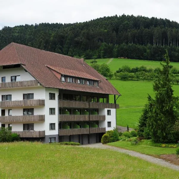 Hotel Fuxxbau, hotel v destinácii Haslach im Kinzigtal