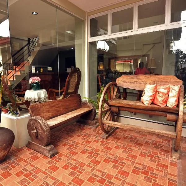 Harbour Gardens Tourist Inn, hotel di Tagbilaran City