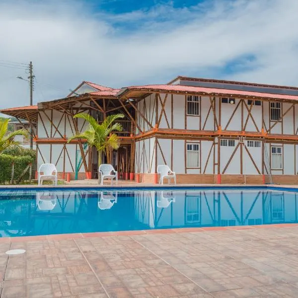 Hotel El Ganadero、El Totalのホテル
