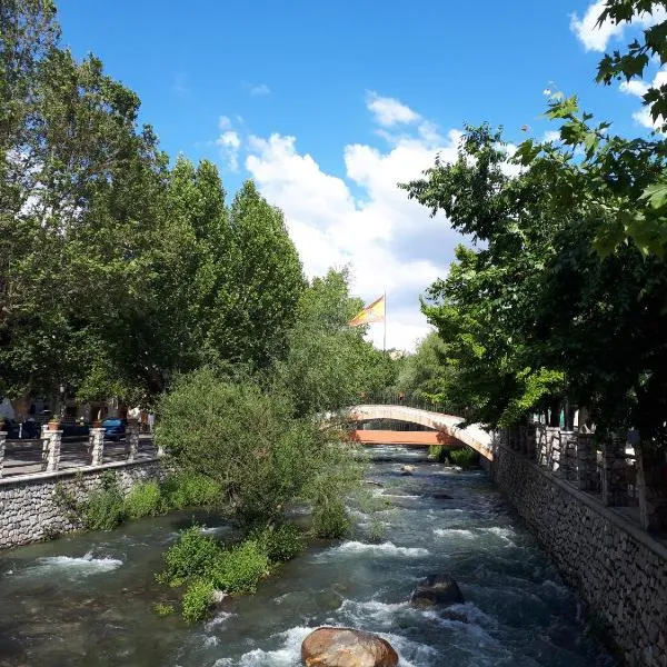 Apartamento Erillas, hotel u gradu 'Pinos Genil'