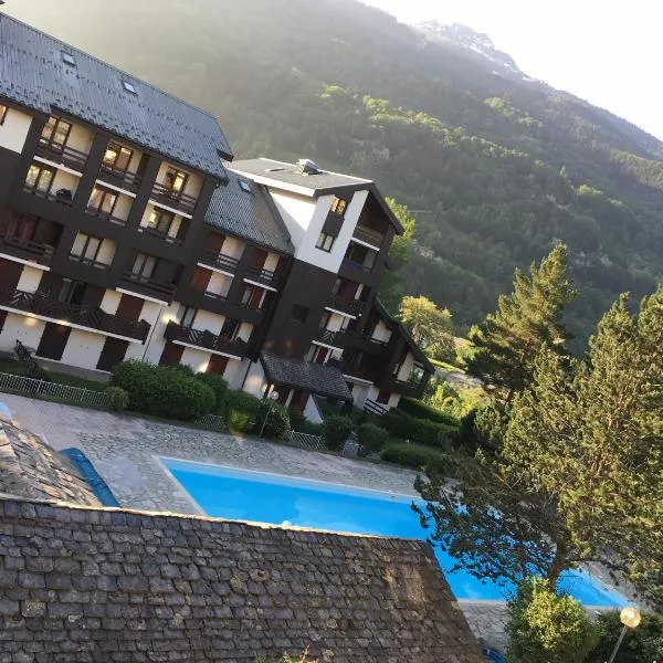 Appartement F2 aux Glières, hotel a Bourg-Saint-Maurice