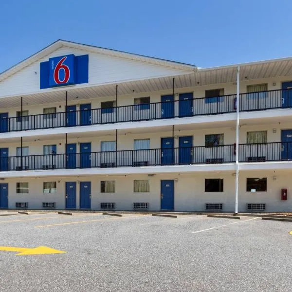 Motel 6-Greenville, SC, hotel v destinácii Greenville