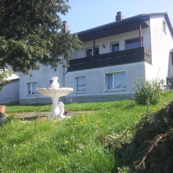 Ferienwohnung Sauer, ξενοδοχείο σε Φρίτσλαρ