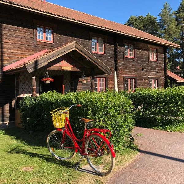 Rättviksgårdens Vandrarhem, hotel em Nedre Gärdsjö