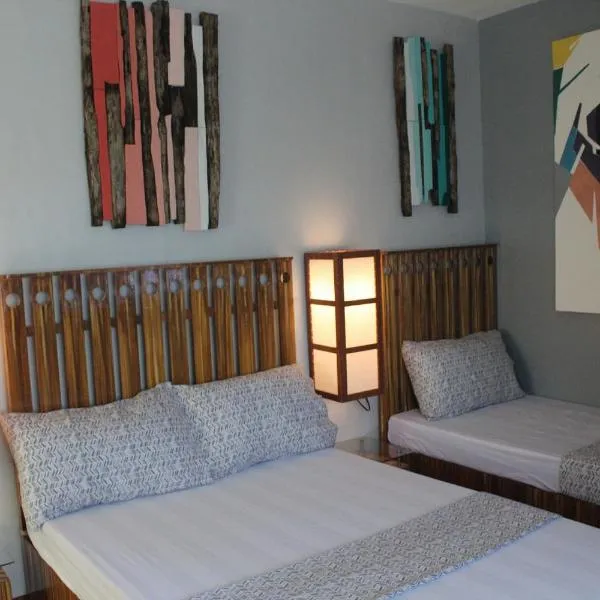 Gomez Guest House, hotel v destinaci Tagbilaran