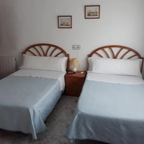 Hostal González, hotel v destinaci Oviedo
