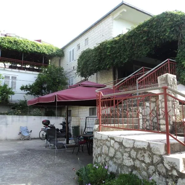 Apartmani Kolenić, Hotel in Orebić