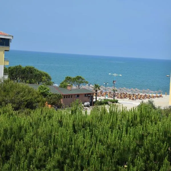 Hotel Sunrise, hotel v destinaci Golem