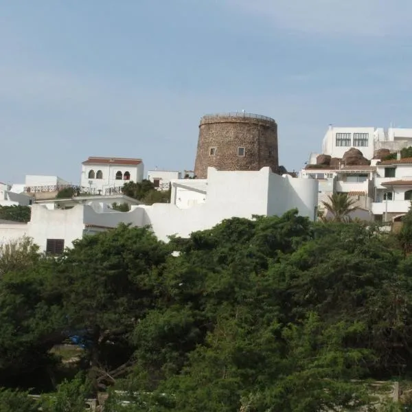 Una Finestra sul Mare – hotel w mieście Calasetta