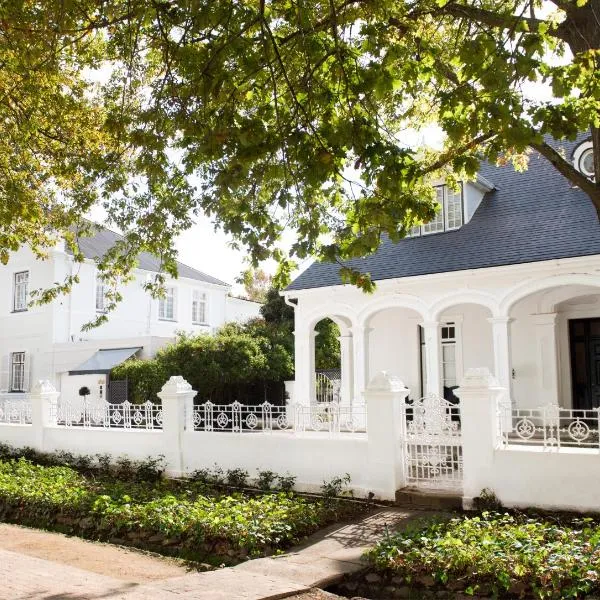 River Manor Boutique Hotel by The Living Journey Collection, hotel in Stellenbosch