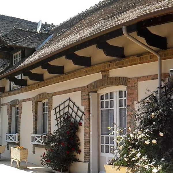 Maison Lalongère, hotel v destinaci Longueville