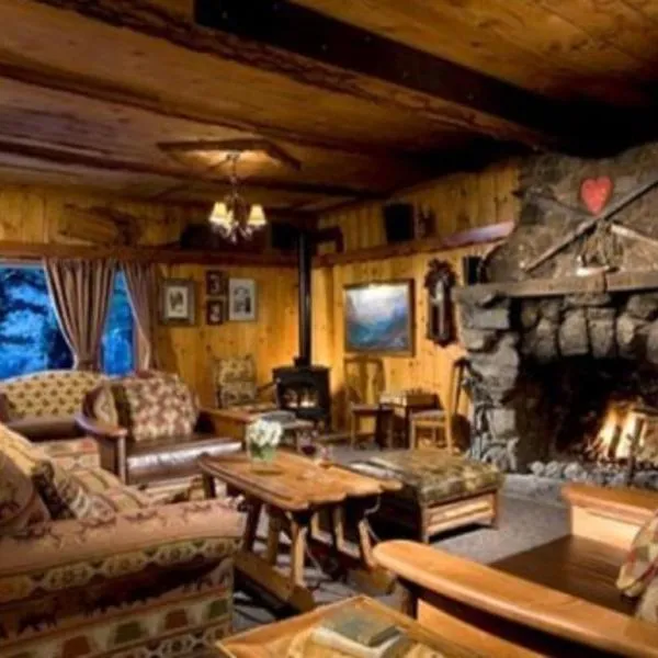 Tamarack Lodge, hotell i Mammoth Lakes