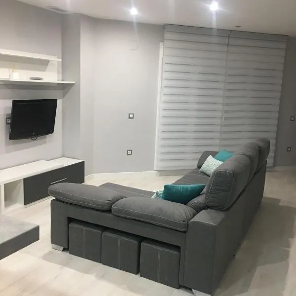 Apartamento Ausonio 2 dormitorios, hotel di Mérida