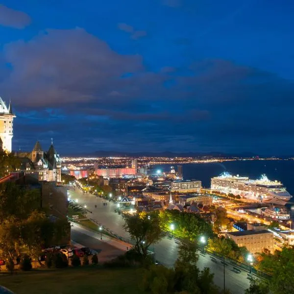 EKONO HOSTEL LA BELLE PLANETE BACKPACKERS Downtown Quebec City, hotel v destinaci Quebec
