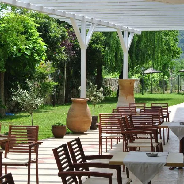 Milies Apartments, hotel v destinaci Stavros