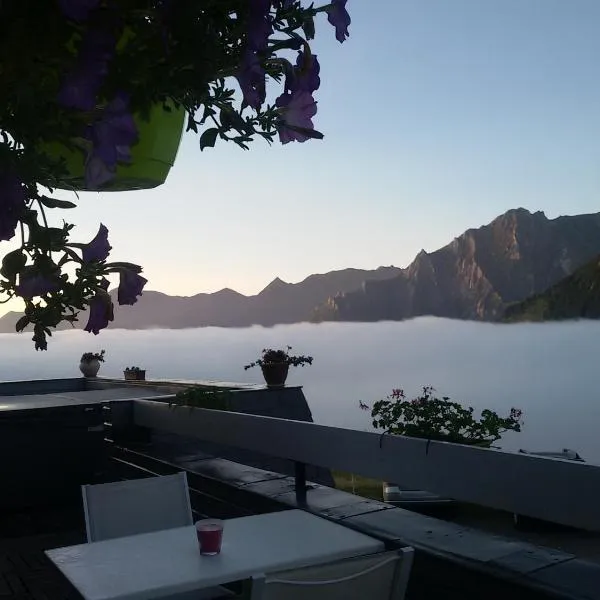 Gîte Chalet du Soulor, hotel v destinaci Arrens-Marsous
