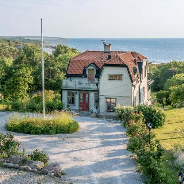 Villa Lullyhill, hotel Lickershamn városában