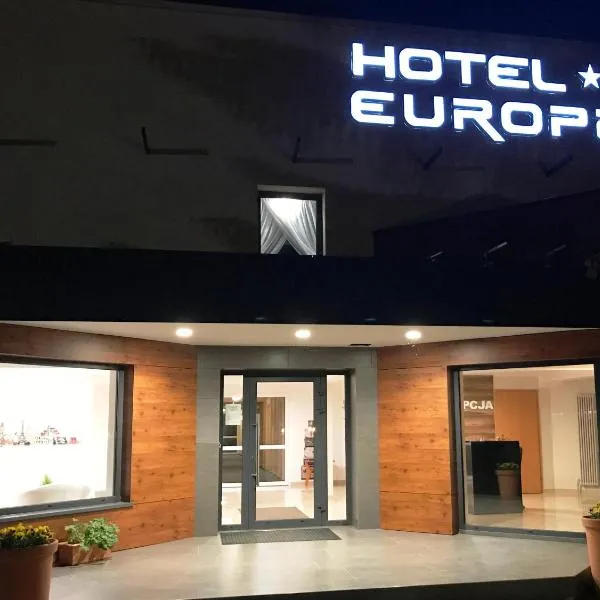 Hotel Europa, готель у місті Młynary