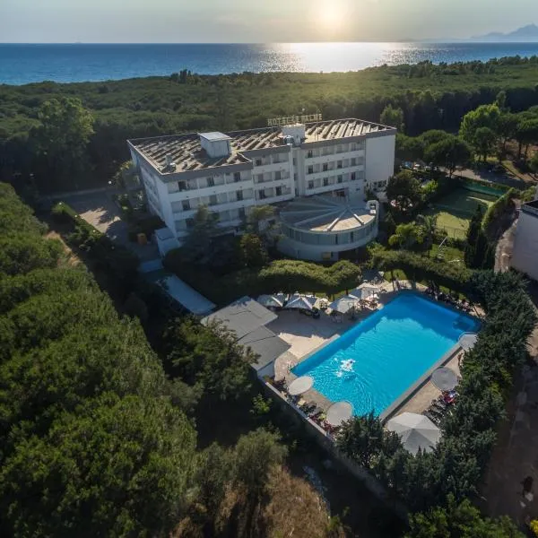 Hotel Le Palme, hotel en Foce del Sele