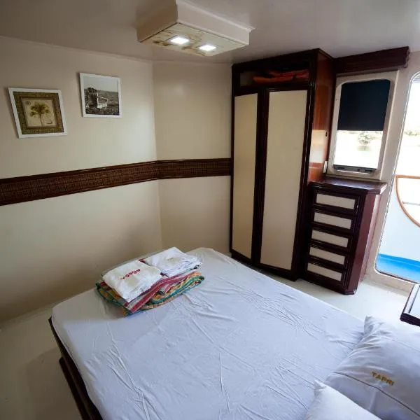 Tapri - Hotel Flutuante, hotel in Barra Bonita