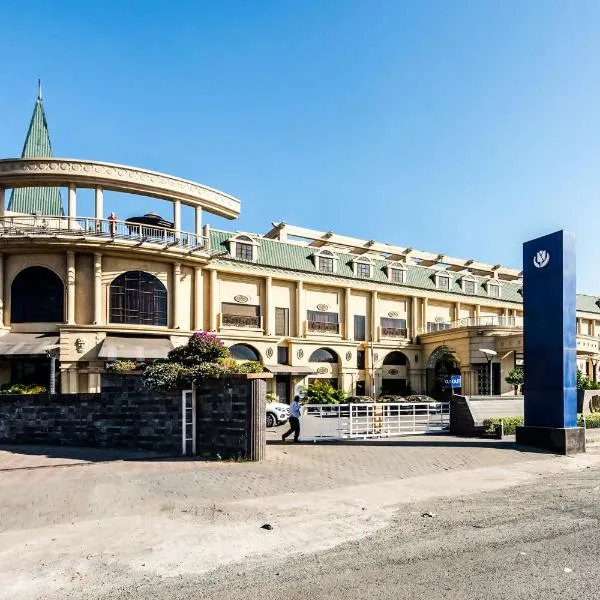 Golden Chariot Vasai Hotel, viešbutis mieste Vasai