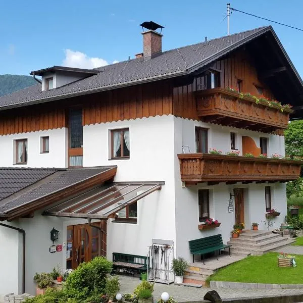 Gästehaus Ortner、Liesingのホテル