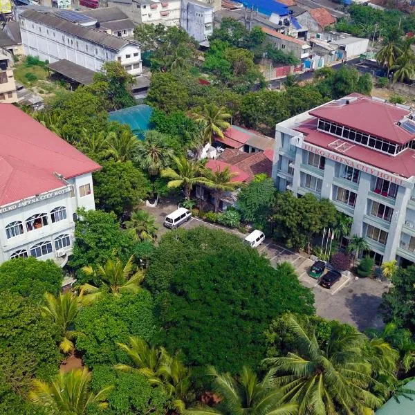 Tilko City Hotel Jaffna, hotel in Allaippiddi