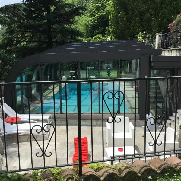 Mon Amour appartamento in villa vista lago a Lugano-Melide, ξενοδοχείο σε Melide