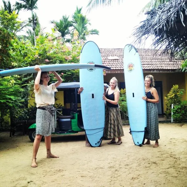 Eastwind Surf Camp, hotelli Arugamissa