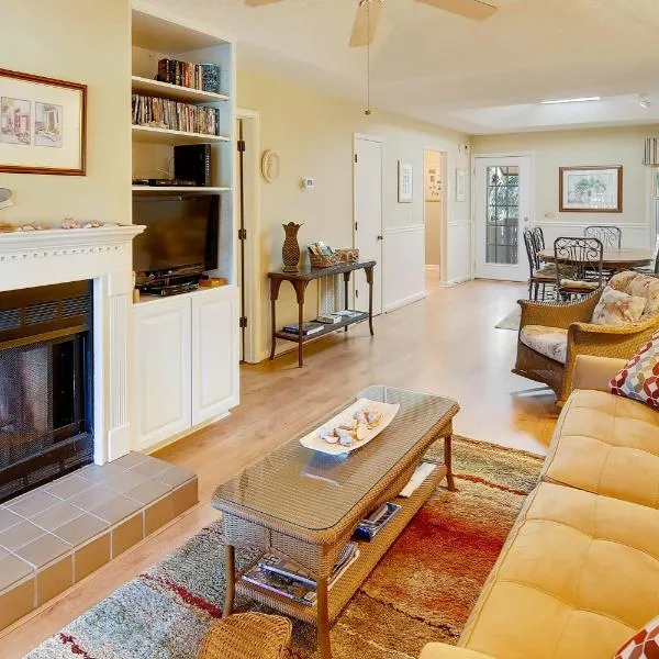 1140 Summerwind Cottage, hotel in Seabrook Island