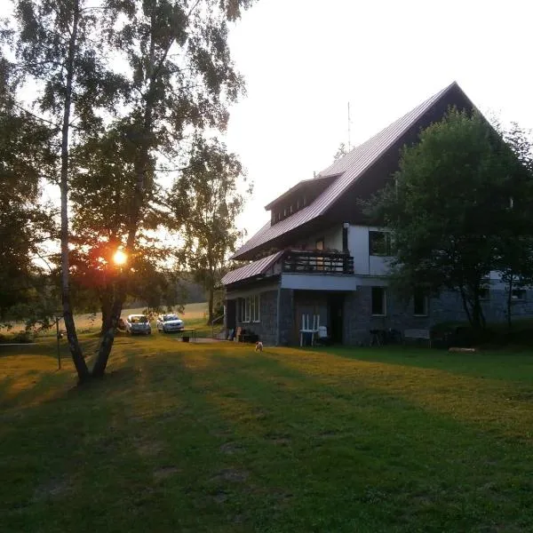 Penzion Luna – hotel w mieście Přední Výtoň