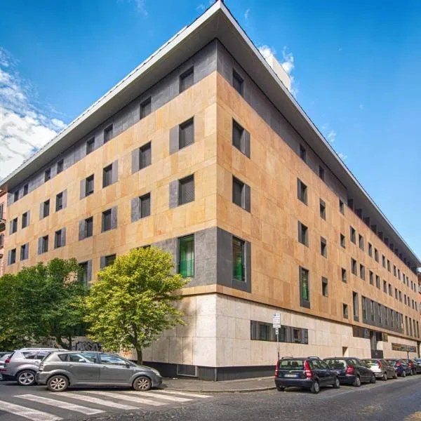 Domus Helena, hotel v Rimu